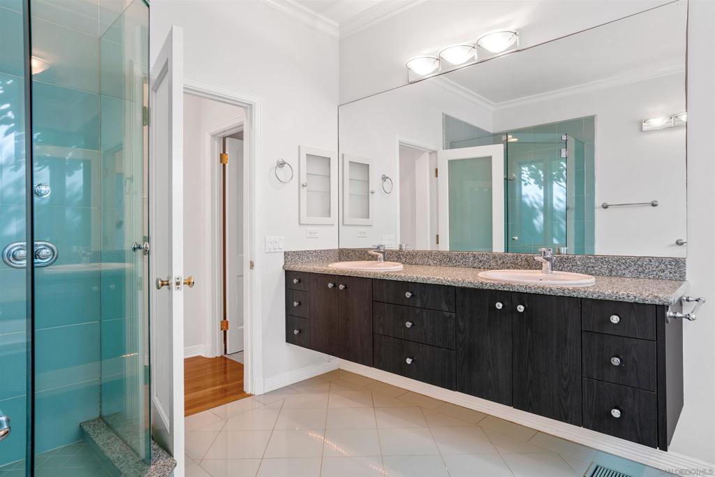 La Jolla - Residential Lease