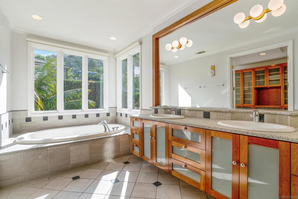 La Jolla - Residential Lease