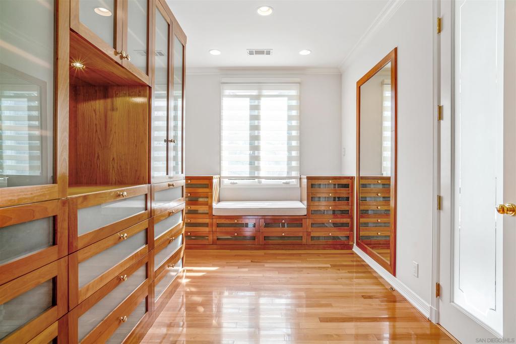 La Jolla - Residential Lease