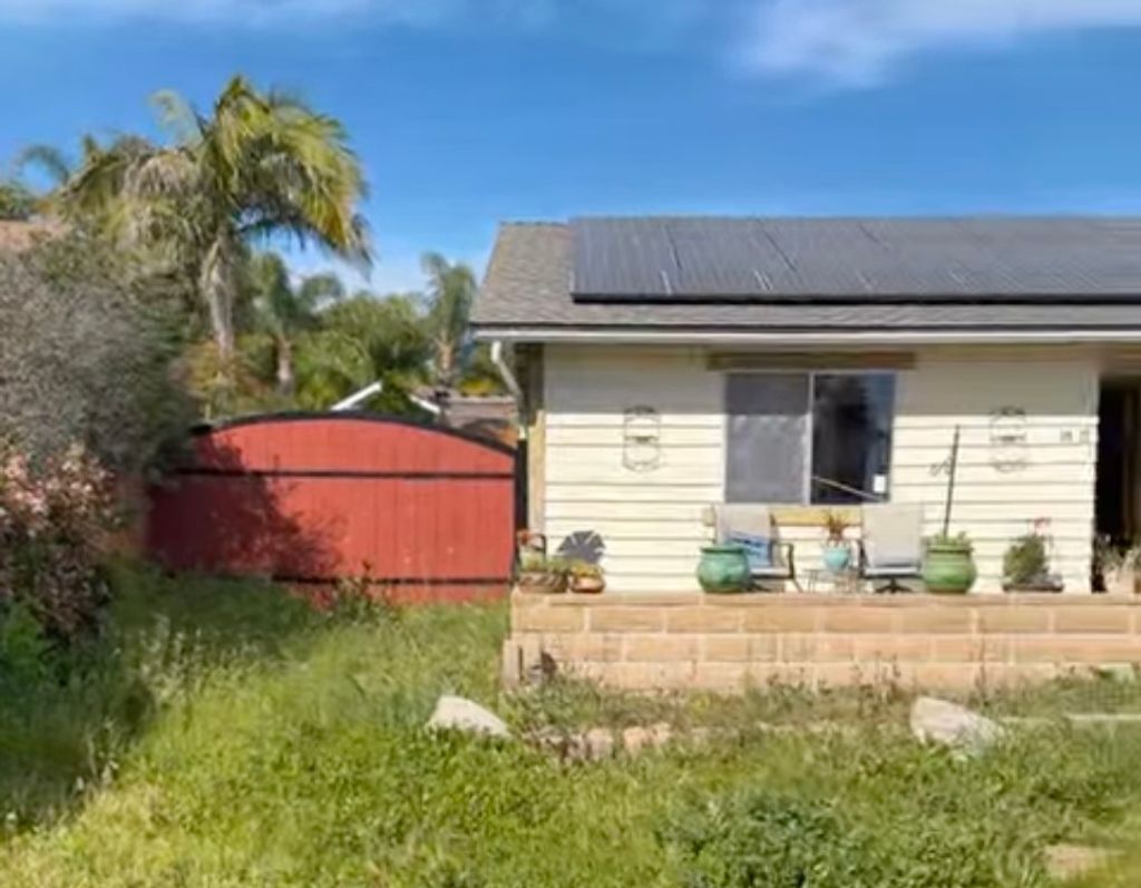 Photo of 1423 Mountain Meadow Dr, Oceanside, CA 92056 (MLS # ND26041601)