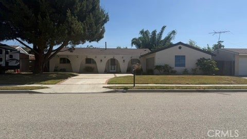Photo of 1748 Sutter Avenue, Simi Valley, CA 93065 (MLS # SR26195478)