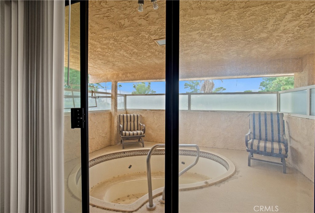 Mission Lakes (34101) - Residential