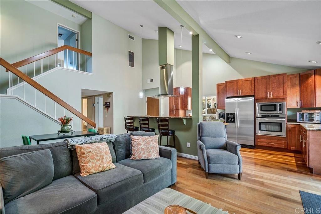 1473 Bridgeview Drive