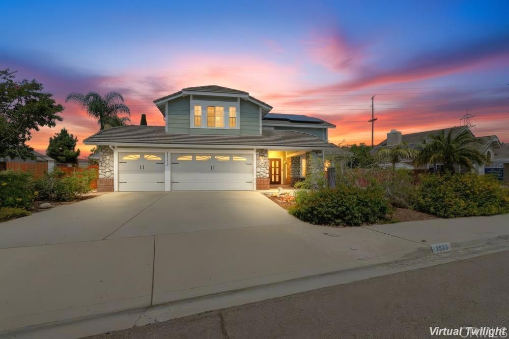 1533 Via Hacienda