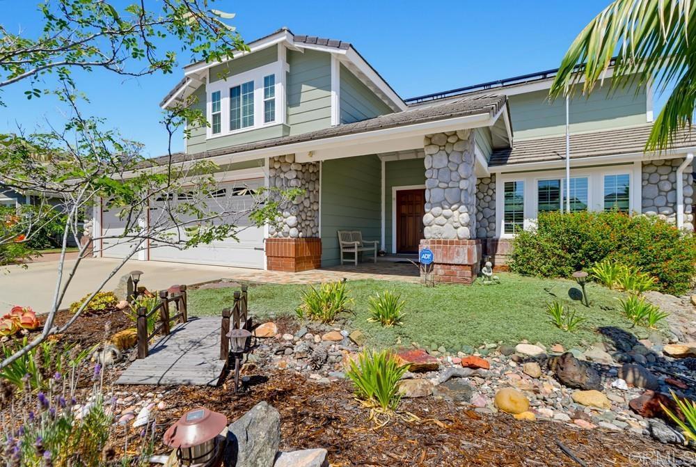 1533 Via Hacienda