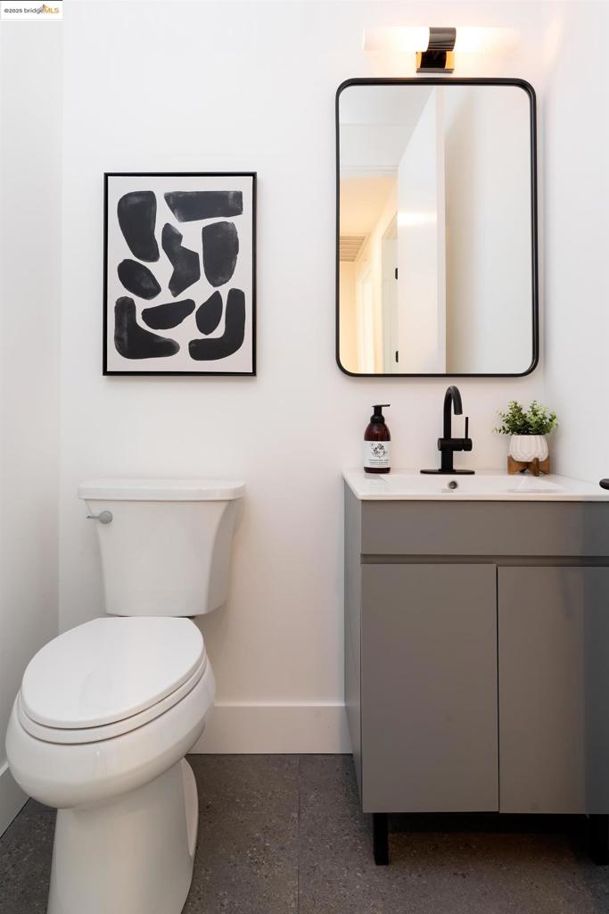 GOLDEN GATE - Residential