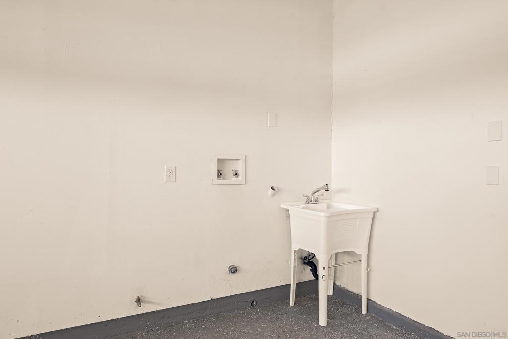 Clairemont - Residential Income