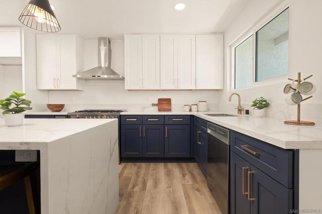 Clairemont - Residential Income
