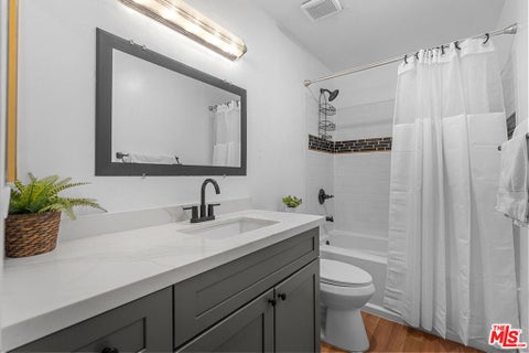Tiny photo for 29357 Reading Road, Menifee, CA 92586 (MLS # 26104327)