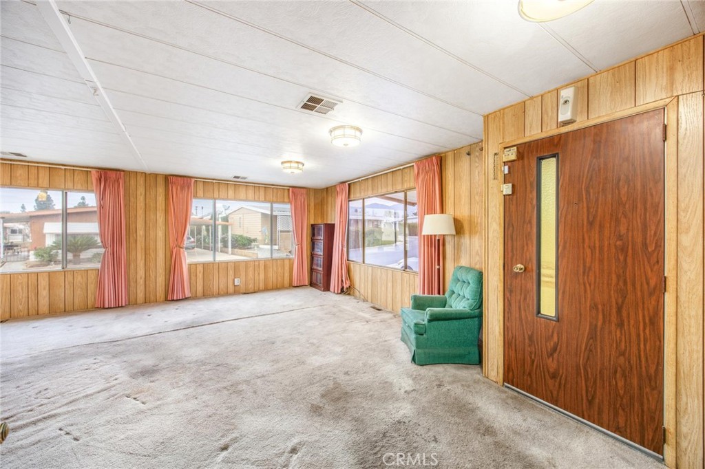 626 N Dearborn Street 19