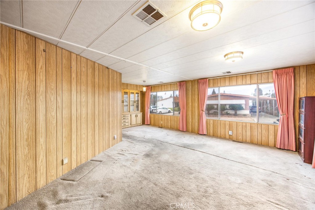 626 N Dearborn Street 19