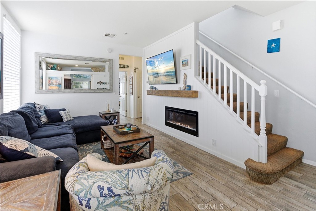 700 Lido Park Drive 14