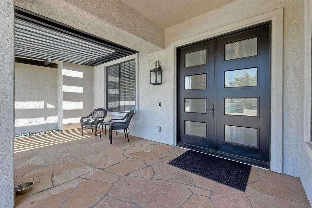 3724 Cedar Vale