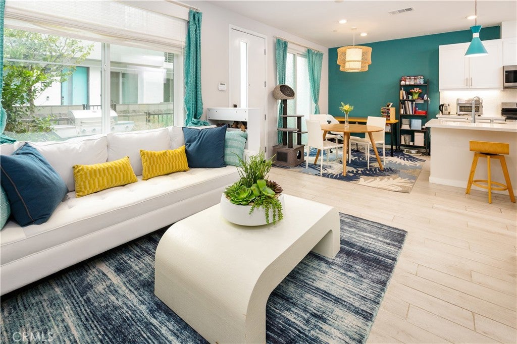 3741 S Allston Paseo