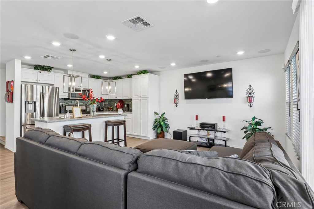7155 Citrus Avenue 355