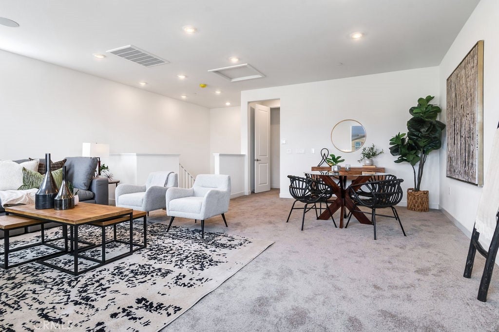 1700 Sandpiper Avenue