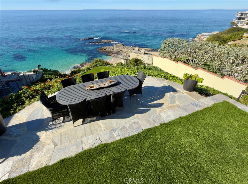 31678 Seacove Drive, Laguna Beach CA 92651 - Photo 37
