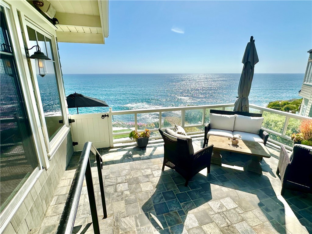 31678 Seacove Drive, Laguna Beach CA 92651 - Photo 33