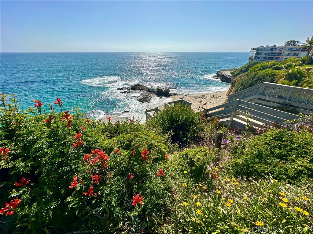 31678 Seacove Drive, Laguna Beach CA 92651 - Photo 40
