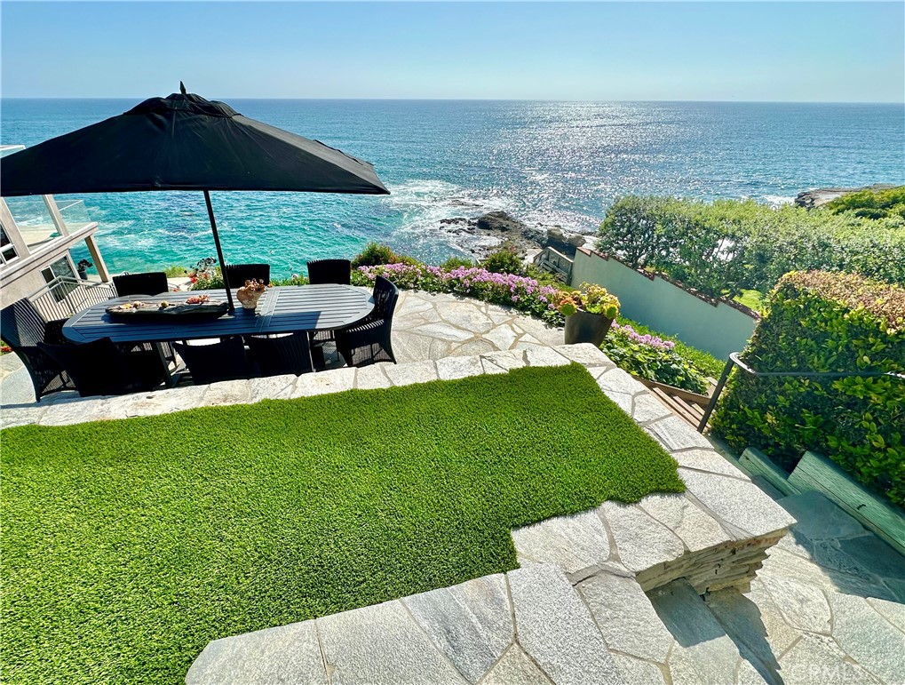 31678 Seacove Drive, Laguna Beach CA 92651 - Photo 35