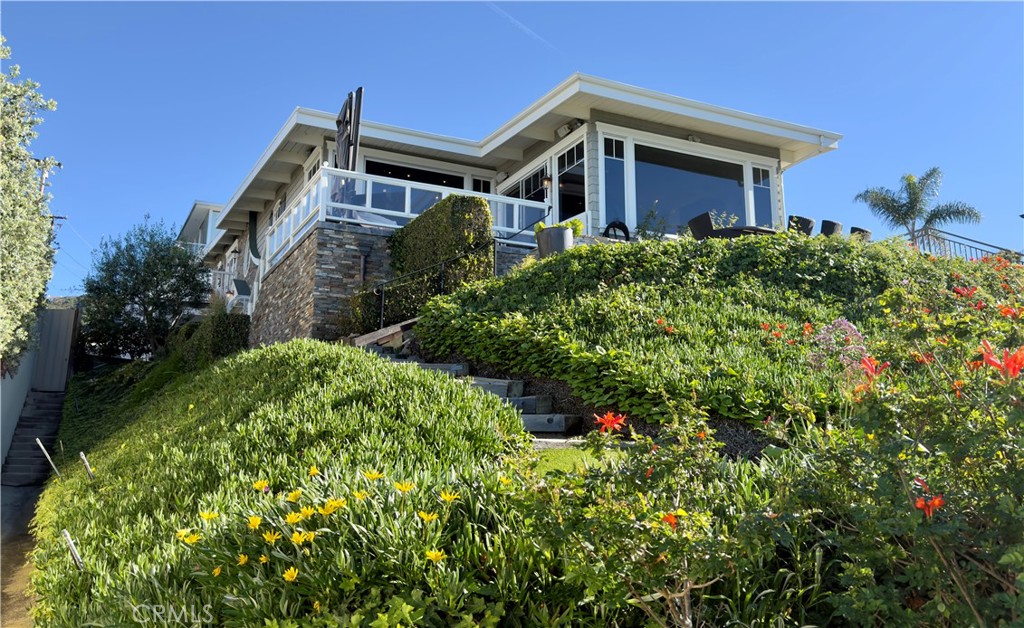 31678 Seacove Drive, Laguna Beach CA 92651 - Photo 45