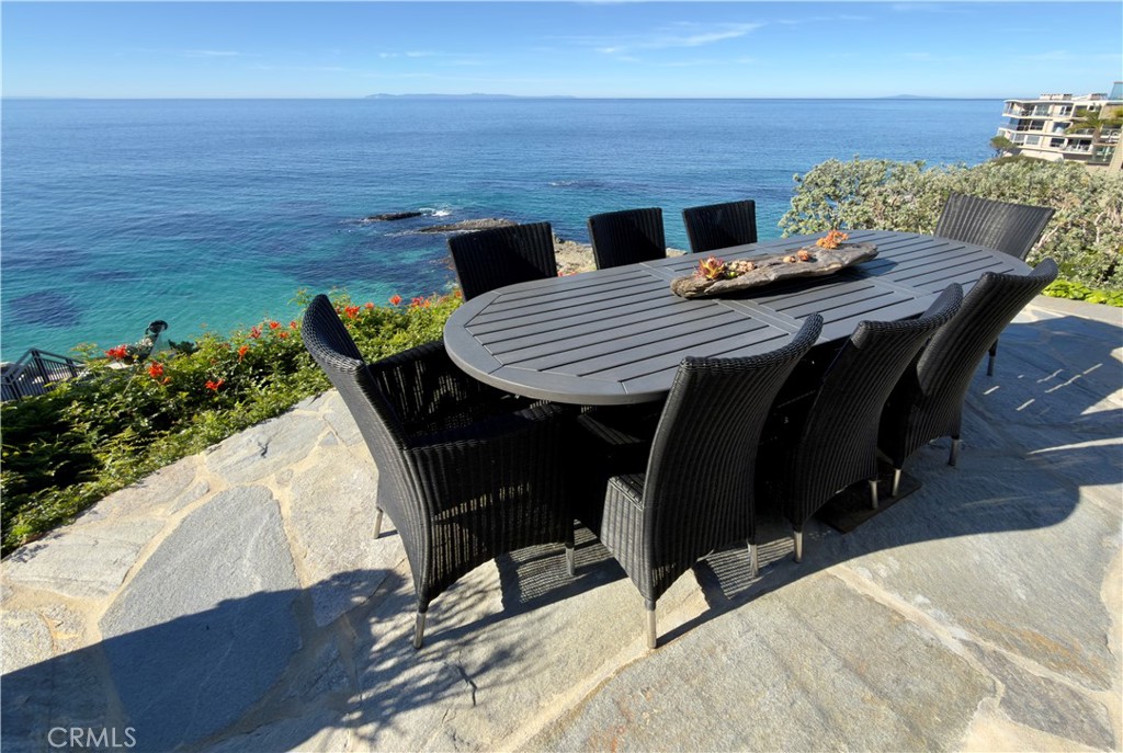 31678 Seacove Drive, Laguna Beach CA 92651 - Photo 39