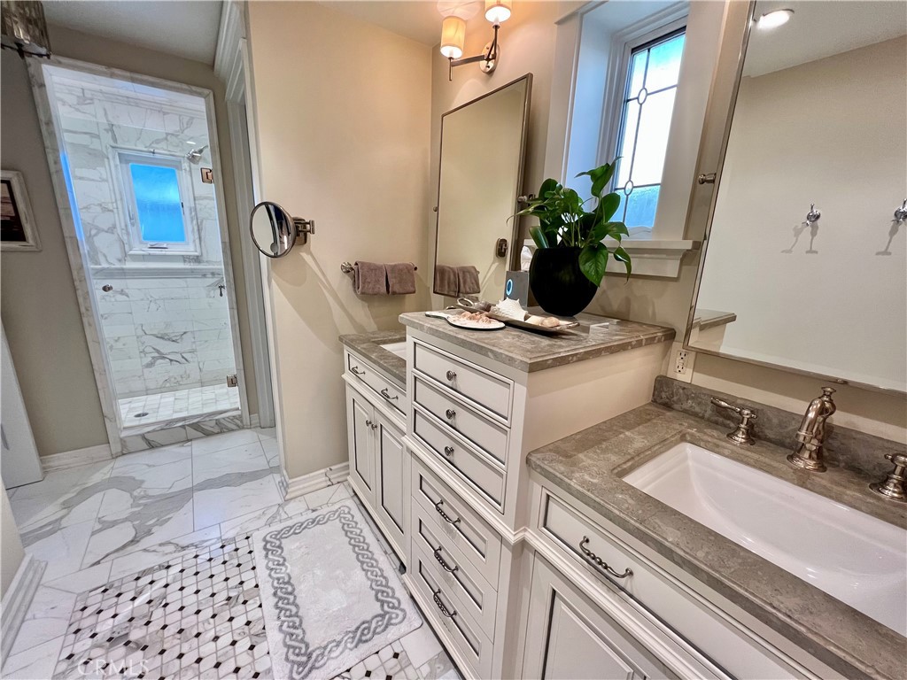 31678 Seacove Drive, Laguna Beach CA 92651 - Photo 25
