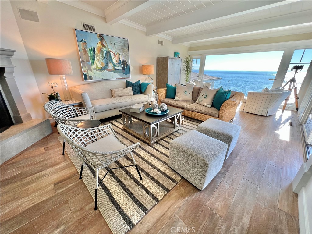 31678 Seacove Drive, Laguna Beach CA 92651 - Photo 12