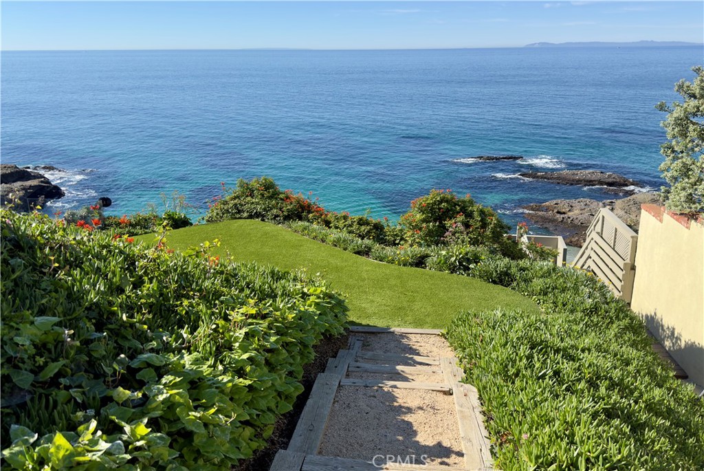 31678 Seacove Drive, Laguna Beach CA 92651 - Photo 44