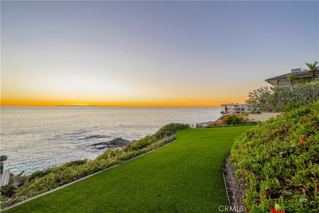 31678 Seacove Drive, Laguna Beach CA 92651 - Photo 52