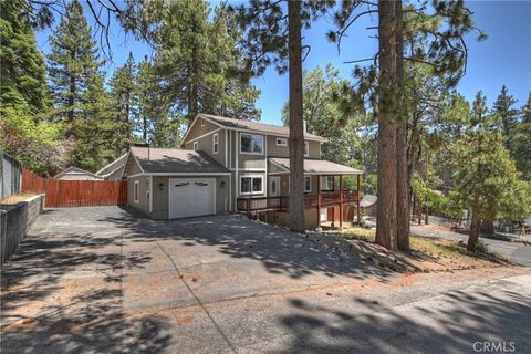 Photo of 31816 Silver Spruce Drive, Running Springs, CA 92382 (MLS # IG25142893)