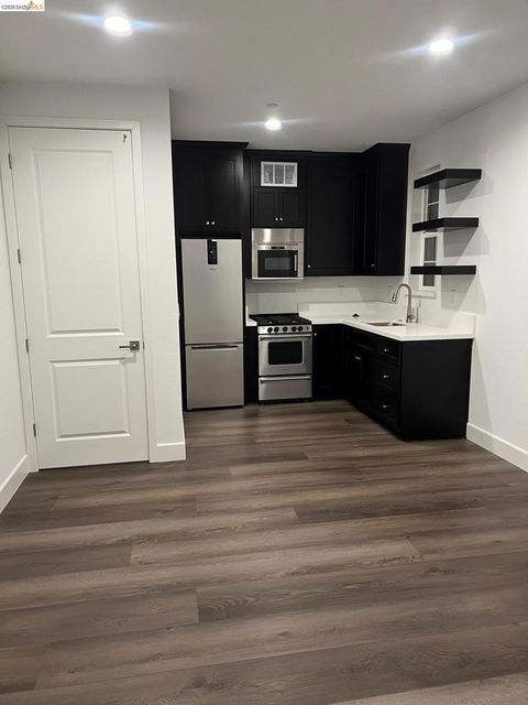 Photo of 172 Cider Cir Cir, Brentwood, CA 94513 (MLS # 41131103)