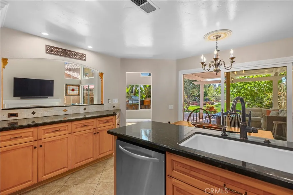 Laguna Niguel, California 92677, United States, 3 Bedrooms Bedrooms, ,3 BathroomsBathrooms,Residential,Pending,183409