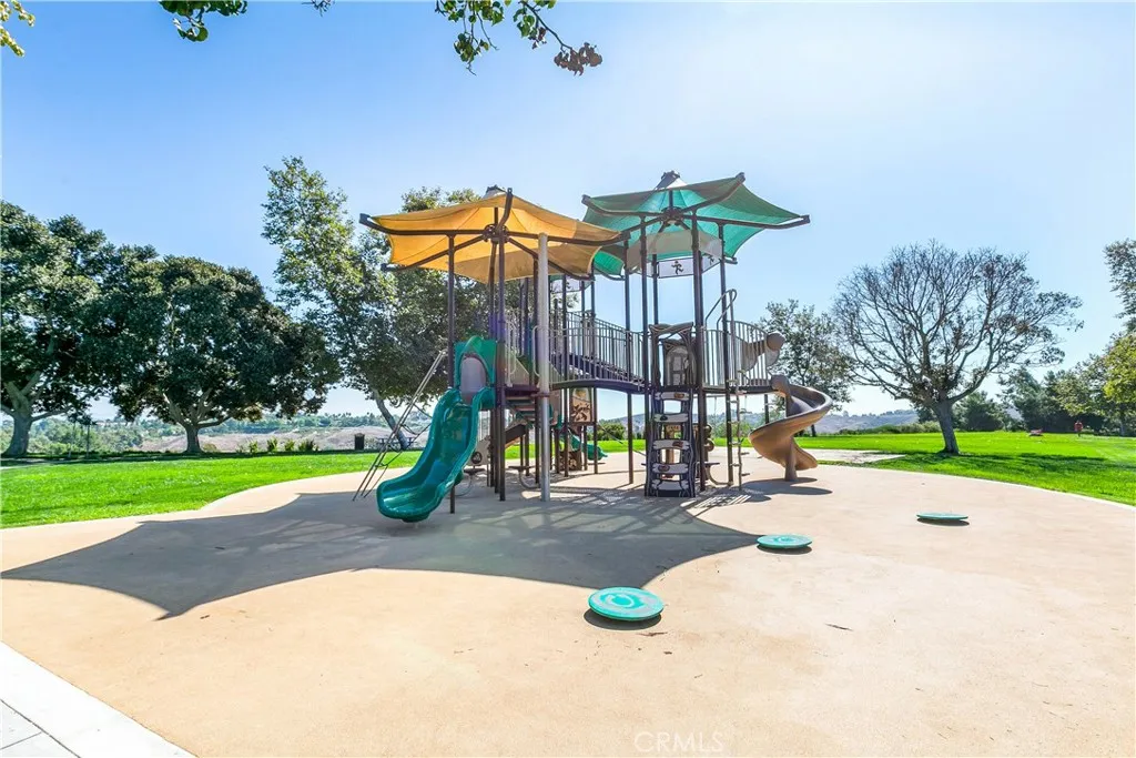 Laguna Niguel, California 92677, United States, 3 Bedrooms Bedrooms, ,3 BathroomsBathrooms,Residential,Pending,183409