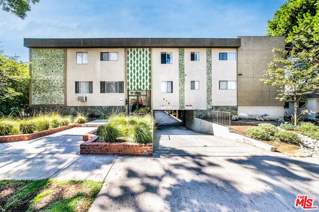 We are proud to exclusively present 416 Pioneer Drive in the city of Glendale. Located south of the 134 Freeway, between Pacific Avenue and Central Avenue, and north of Doran Street, 416 Pioneer Drive offers an investor the rare opportunity to own an excellent piece of real estate in one of the most prominent submarkets within the Tri-Cities and the San Fernando Valley. 416 Pioneer Drive is a two-story, 26-unit multifamily property constructed in 1963 on a 17,612 square foot lot, with a total building size of 19,660 square feet. The neatly landscaped, controlled access property is well maintained, is separately metered for gas and electric, is serviced by a central water heater, and offers a subterranean parking spaces with storage areas. 416 Pioneer Drive boasts an excellent unit mix of one studio/one bathroom unit, fourteen one-bedroom/one-bathroom units, four two-bedroom/one-and-a-half-bathroom units, six two-bedroom/two bathroom units, and one three-bedroom/two-bathroom unit. The units offer laminate wood and tile flooring, a stove, ceiling fans, air conditioning and heating units. Positioned in one of the most attractive neighborhoods in Glendale, 416 Pioneer Drive is within close proximity to major retail, dining, and entertainment destinations in Downtown Glendale. The Property is also minutes from Glendale Fashion Center, LA Zoo, Griffith Park, Griffith Observatory, and Glendale Community College. 416 Pioneer Drive is conveniently situated approximately 1.2 miles away from the Golden State (I-5) Freeway and Ventura (SR-134) Freeway, offering ease of access to employment centers in Burbank, Downtown Los Angeles, and Pasadena.