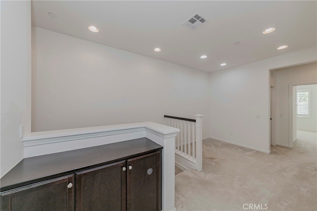 La Floresta - Residential Lease