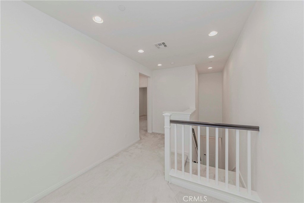 La Floresta - Residential Lease