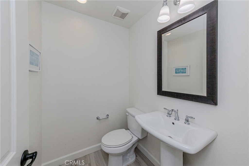 La Floresta - Residential Lease