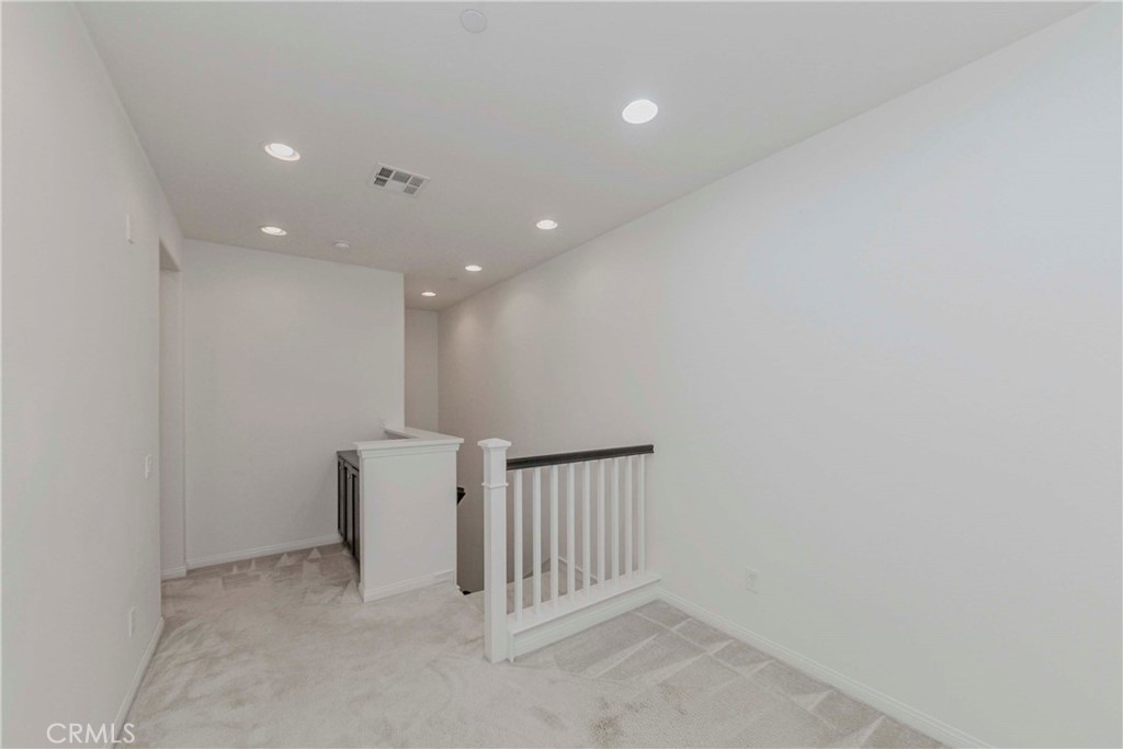 La Floresta - Residential Lease