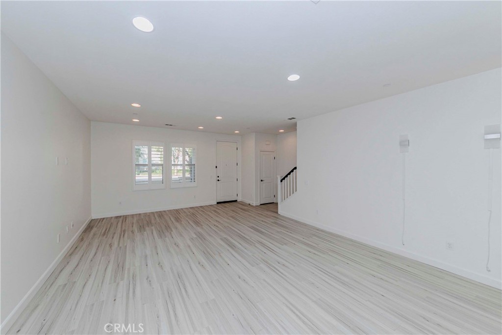 La Floresta - Residential Lease