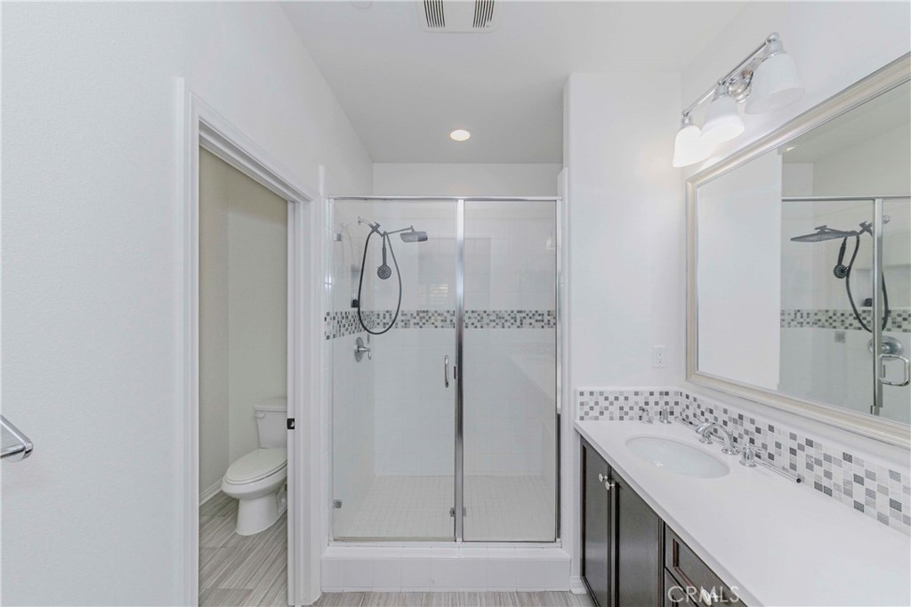 La Floresta - Residential Lease