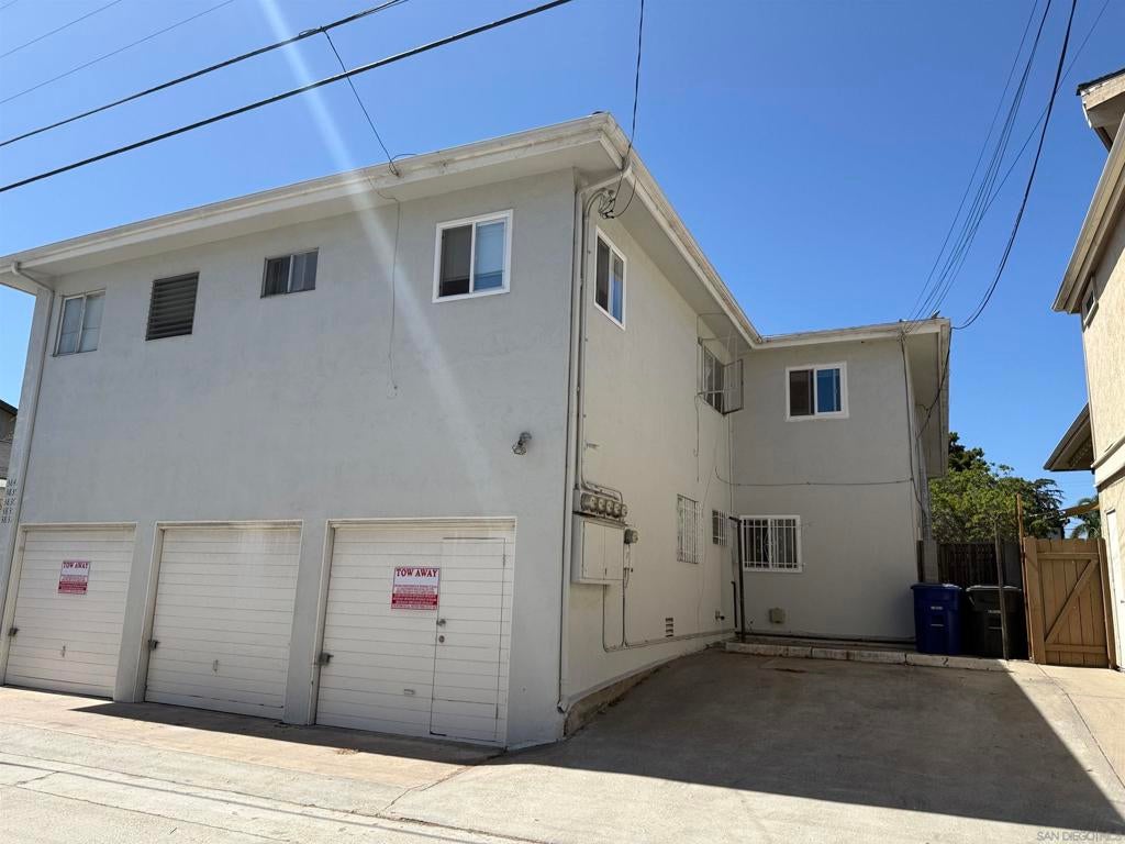 3837 Kendall St.