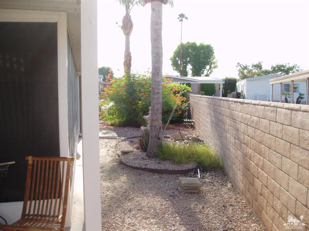 Palm Desert Greens - Manufactured In Park