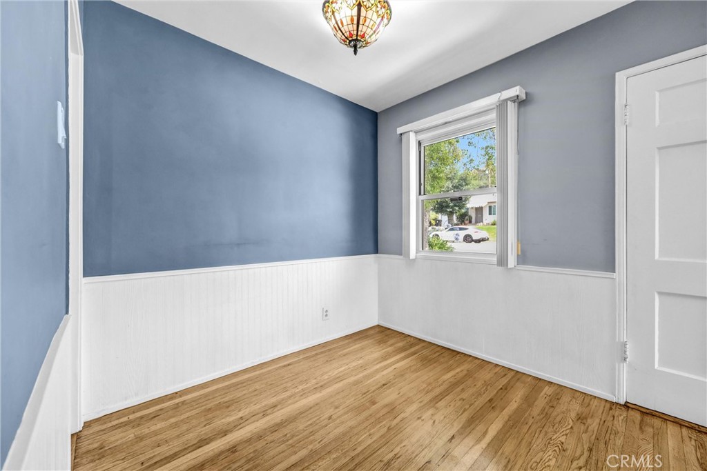 Properties 4 2032 Royal Oaks Drive
