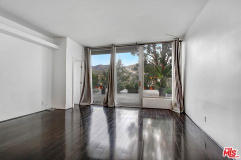 Photo of 17352 W Sunset Boulevard #103D, Pacific Palisades, CA 90272 (MLS # 25603109)