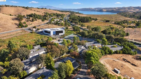 Tiny photo for 157 Nautical Ct CT, Vallejo, CA 94591 (MLS # 41151270)