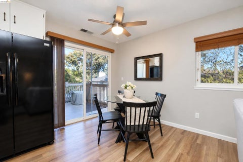 Tiny photo for 157 Nautical Ct CT, Vallejo, CA 94591 (MLS # 41151270)