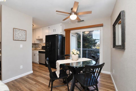 Tiny photo for 157 Nautical Ct CT, Vallejo, CA 94591 (MLS # 41151270)