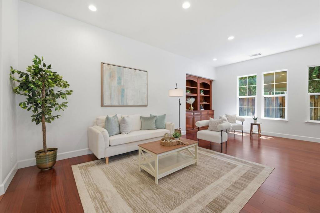 115 Macedon Court