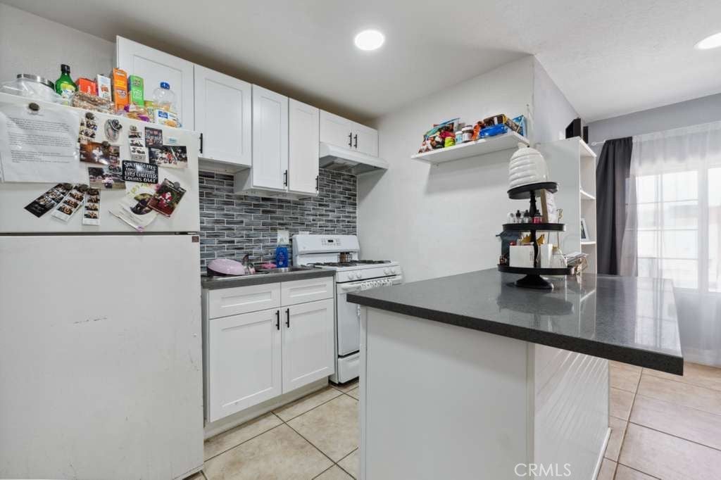 603 Hill